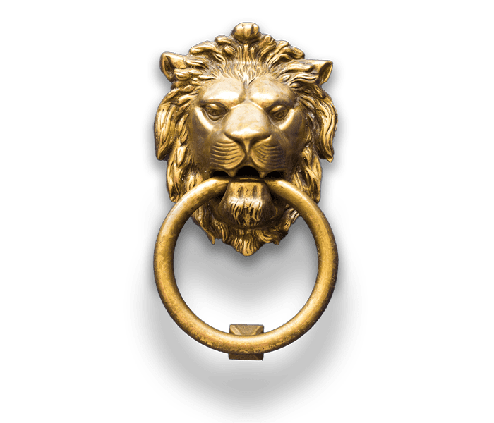 lion knocker_700x600